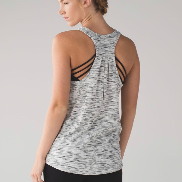 Lululemon salute the sun singlet tank - Picture 2 of 5